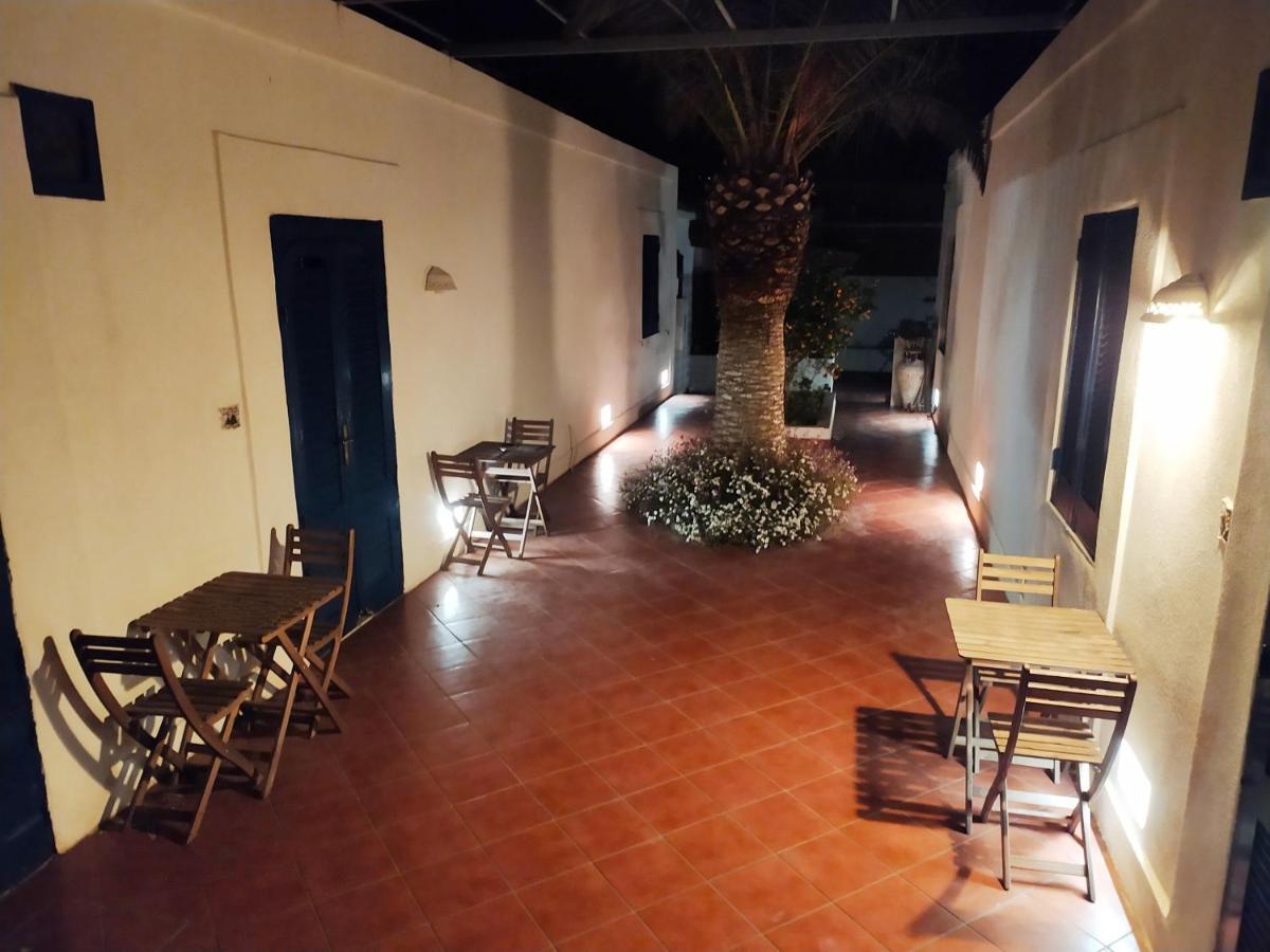 Il Villaggio Eoliano Santa Marina Salina Exterior foto